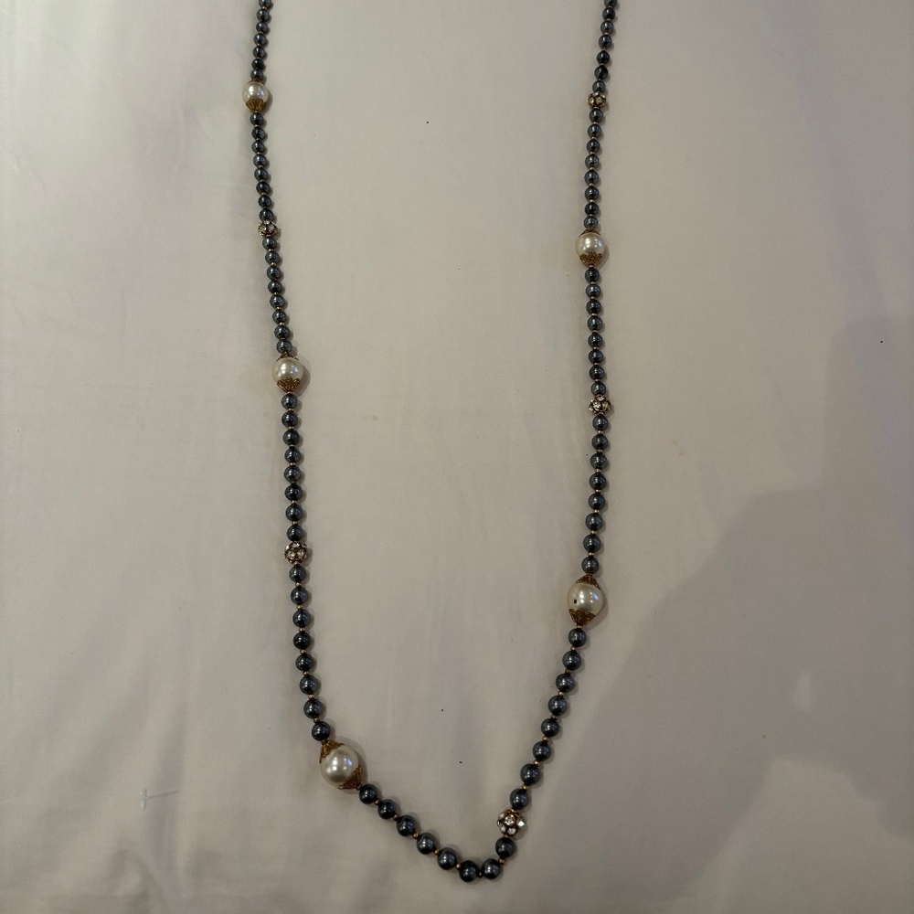 Vintage Pearl and Gold Necklace